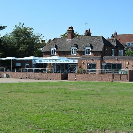 Riverside House Hamble-le-Rice Exterior foto